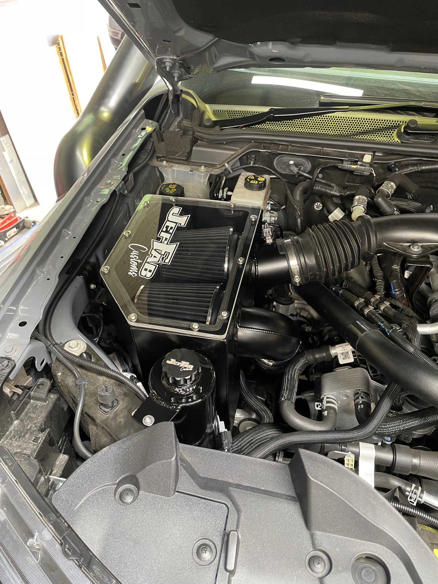 Next-Gen Ford Ranger Raptor, 5" Mid-Entry Snorkel
