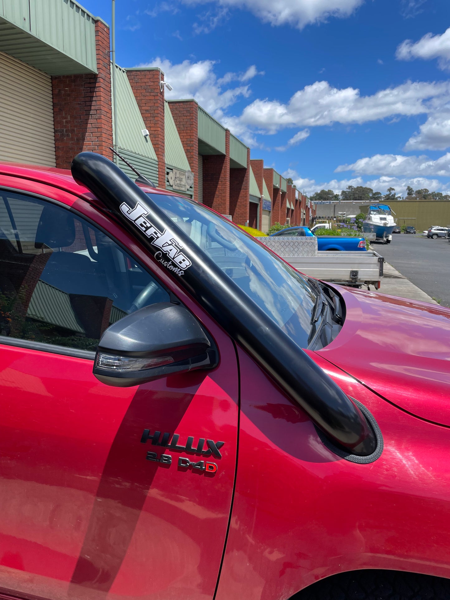 N80 Toyota Hilux 4" Short-Entry Stainless Snorkel