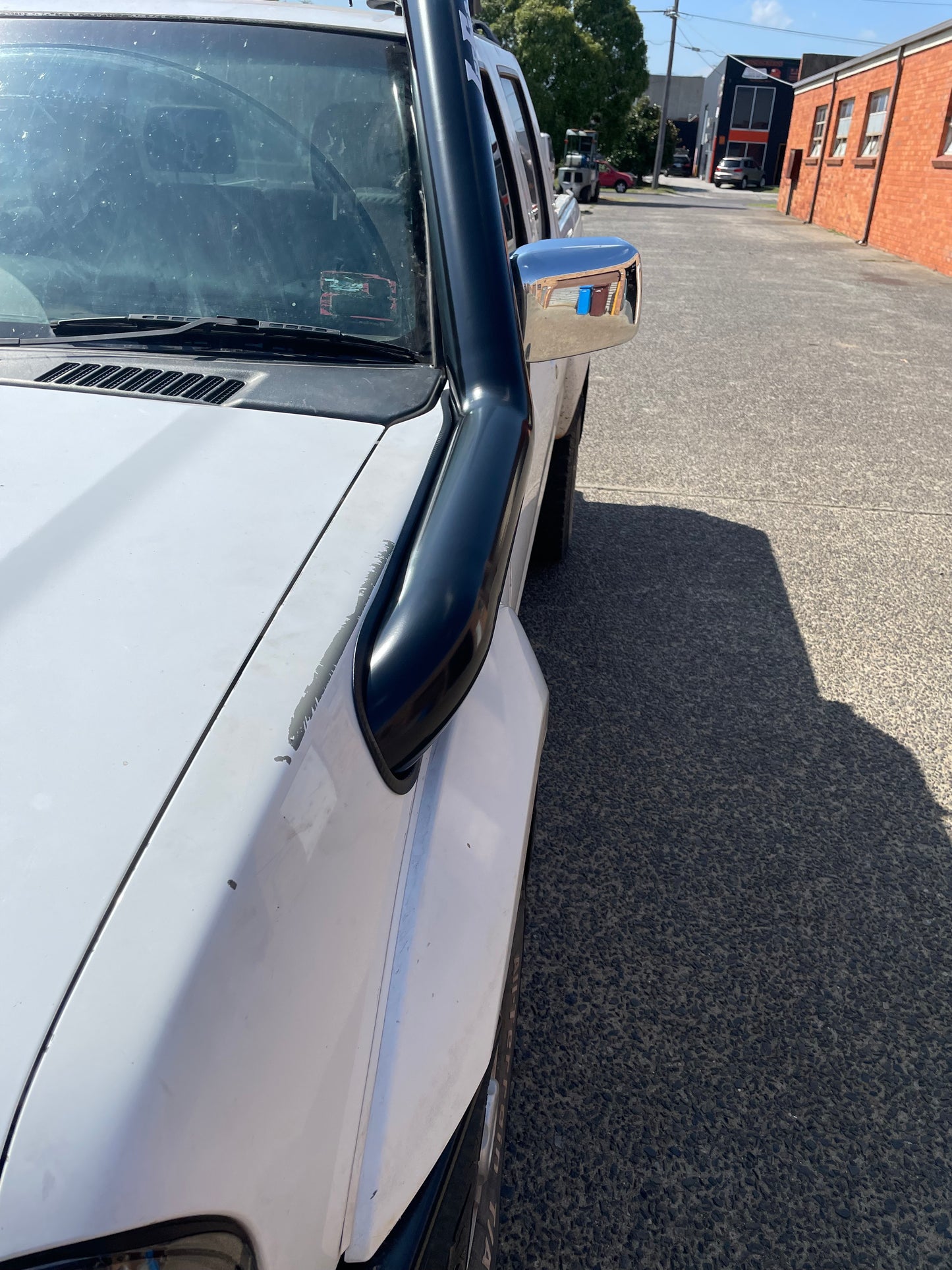 D22 Nissan Navara Mid-Entry Stainless Snorkel