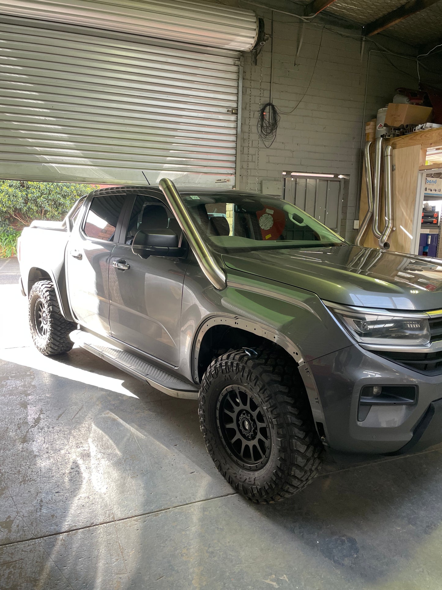 2023-Current VW Amarok, 4" Short-Entry Snorkel