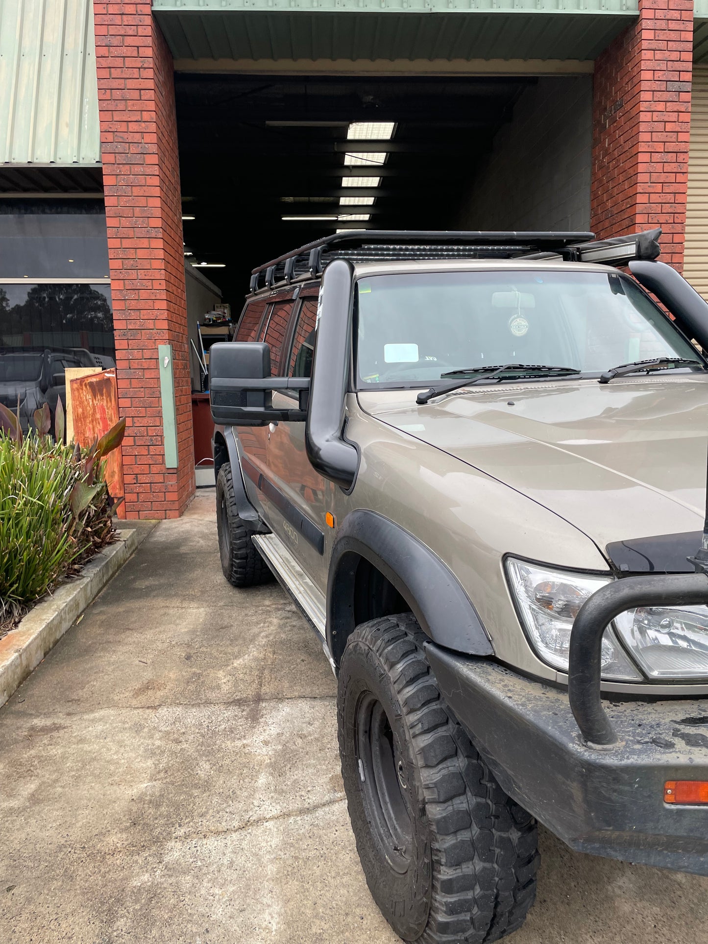Nissan GU Patrol S1-3 Drivers Side 5" Mid Entry Stainless Snorkel