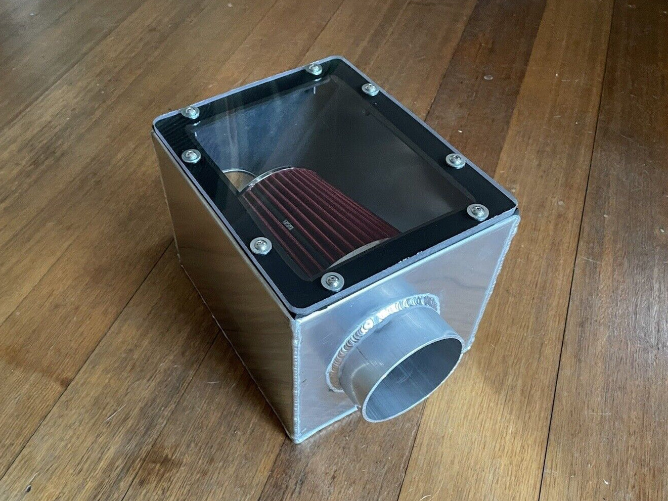 4” clear lid universal air box
