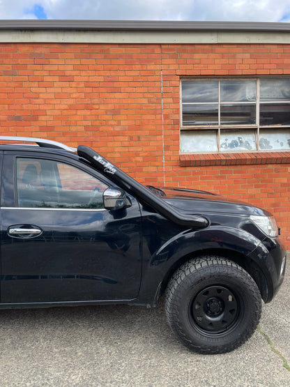 NP300 / D23 Nissan Navara Mid-Entry 4" Stainless Snorkel