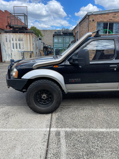 D22 Nissan Navara Mid-Entry Stainless Snorkel