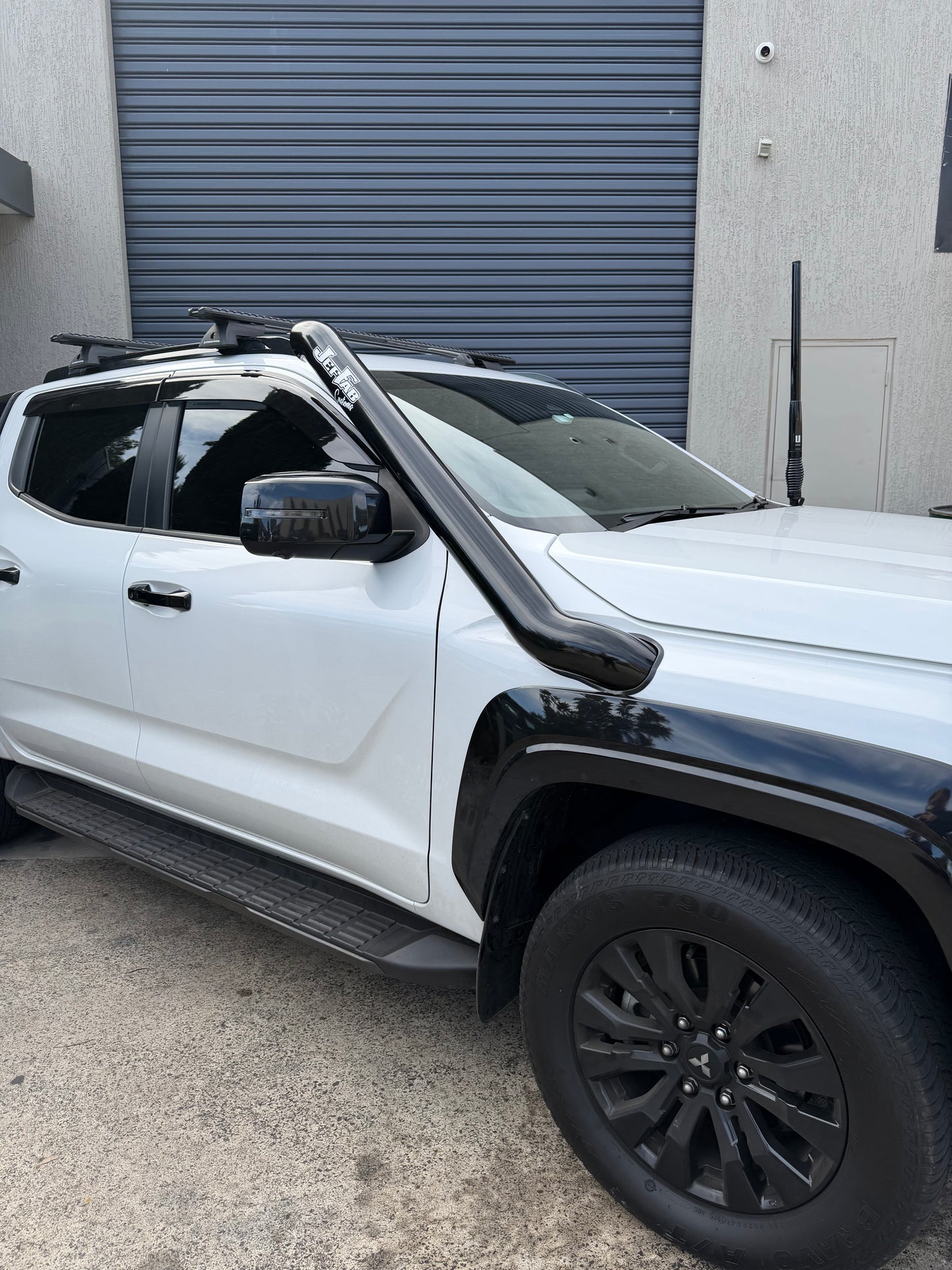 Mitsubishi MV Triton 4"  Stainless Snorkel