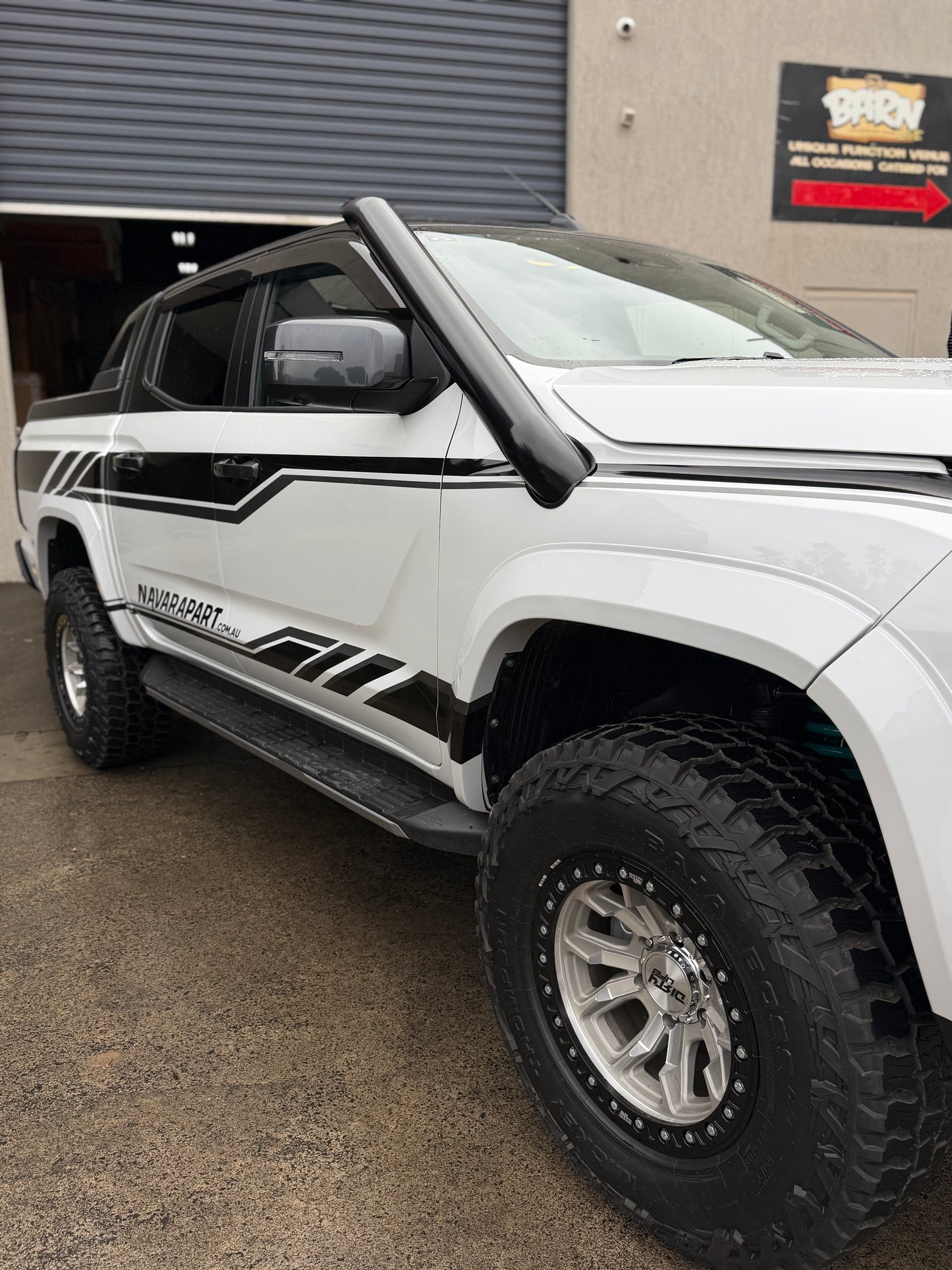 D27 Nissan Navara 4" short entry snorkel