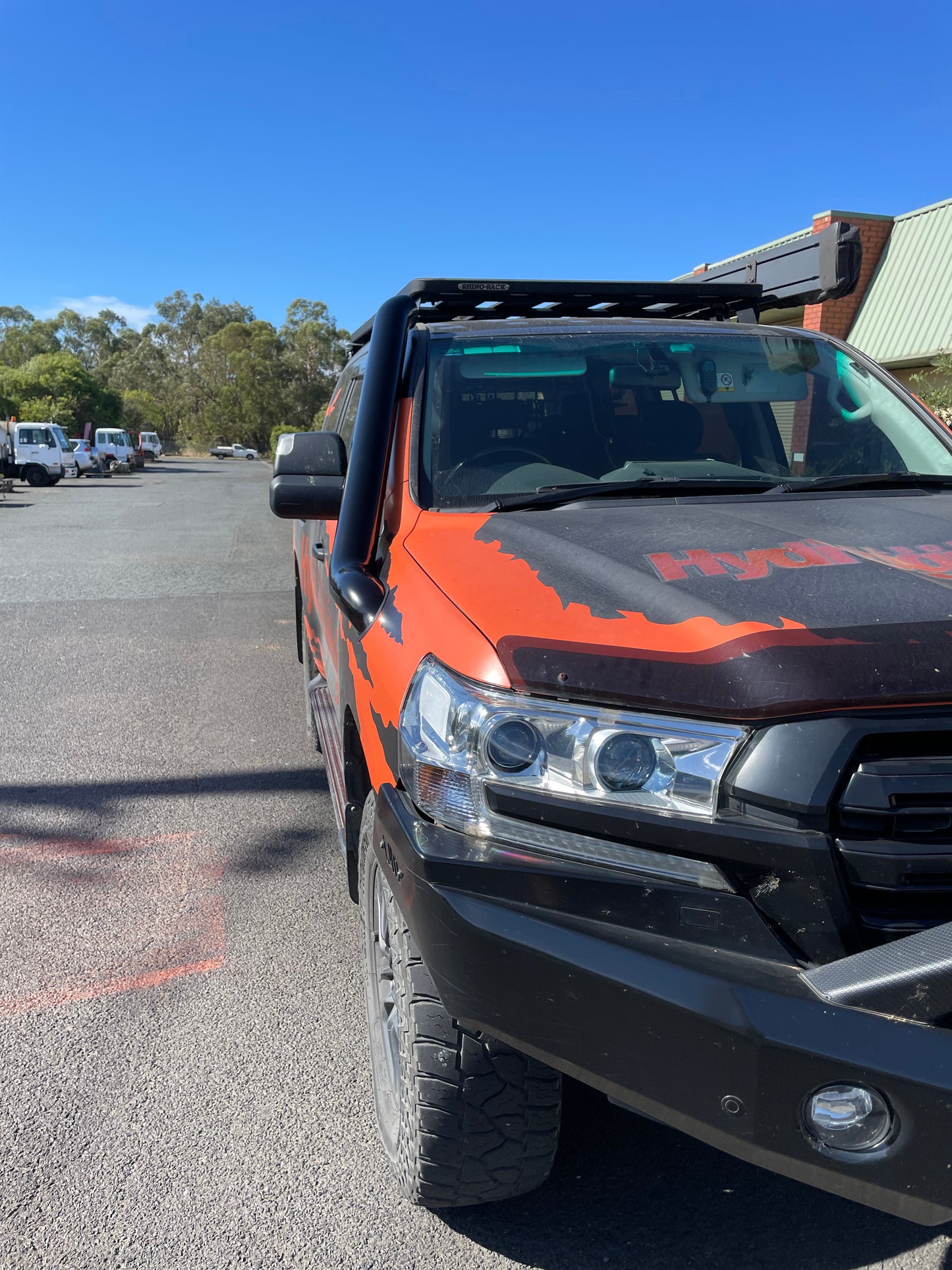 200 Series Toyota Land Cruiser, 4" Mid-Entry Snorkel